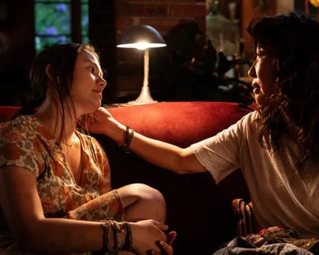 Witness This Film Film Analysis – Sandra Oh Headlines the Cast in Dark Future Tale of Organized Endings